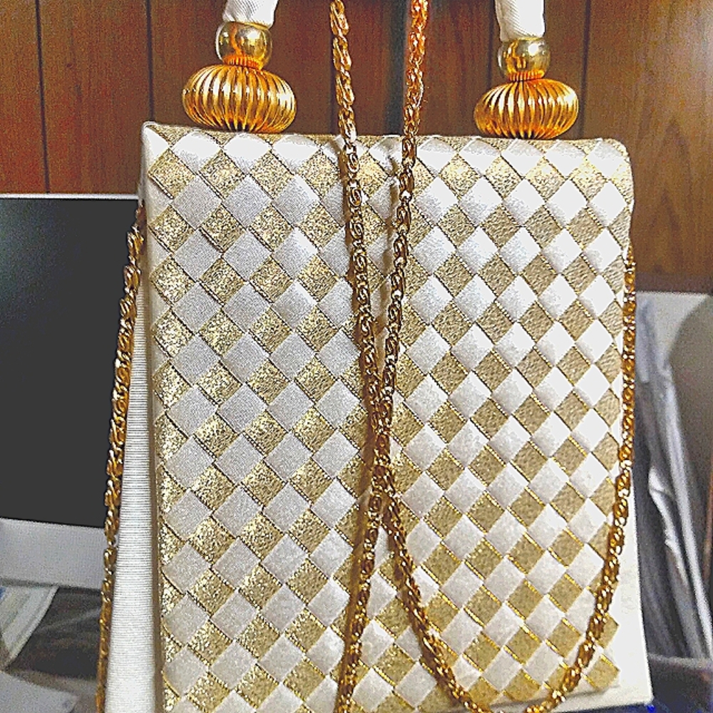Vintage handbag